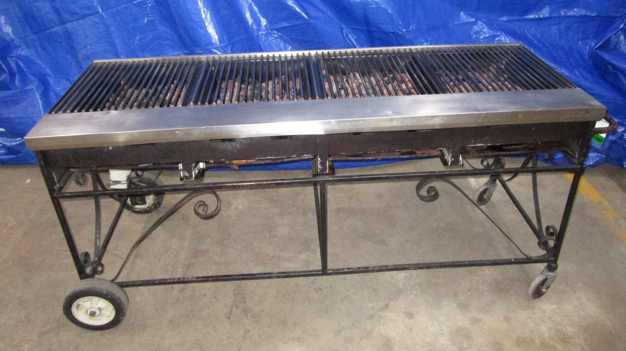 Grill - Propane 65" X 16" - Image 10
