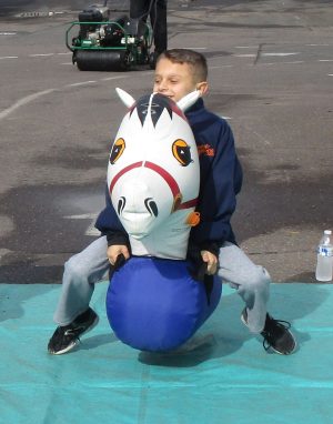 Pony Hops Race - Small Pony Bouncer