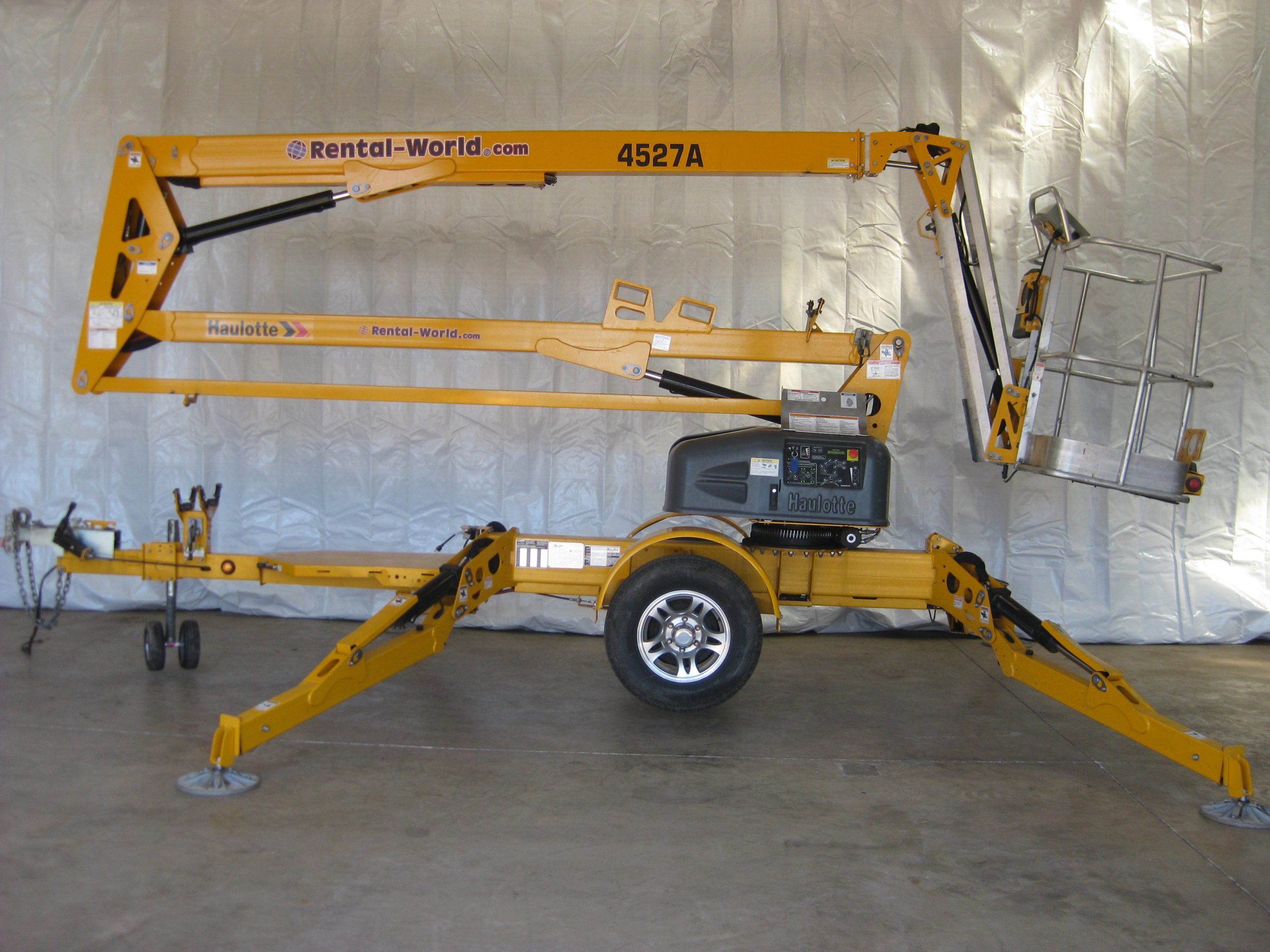 Lift 45’ Towable - Image 2