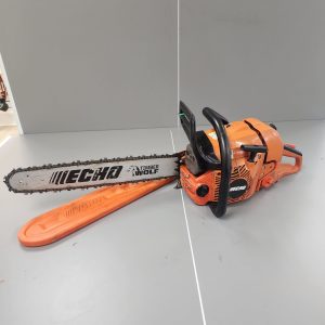 Chainsaw:  20" Gas