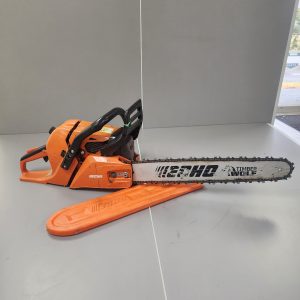Chainsaw: 24" Gas