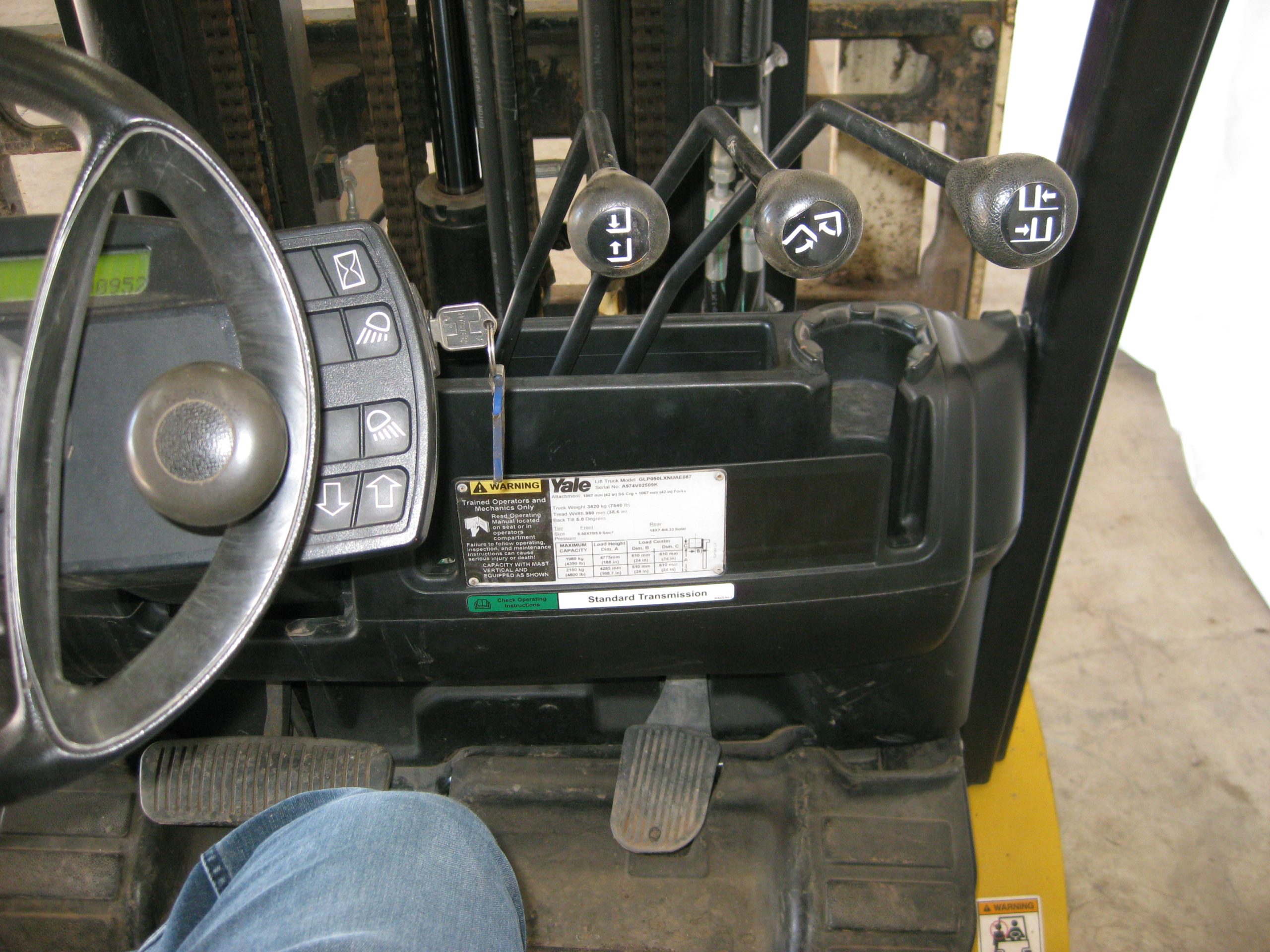Fork Truck - 5000LBS - Image 4