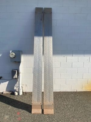 Loading Ramp 10" X 9'