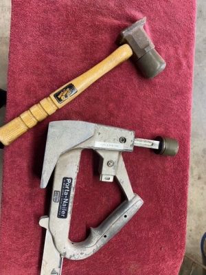 Nailer - 1 1/4" Surface, Manual w/ Mallet