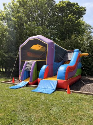 Combo Party 5 in 1 Inflatable Ride