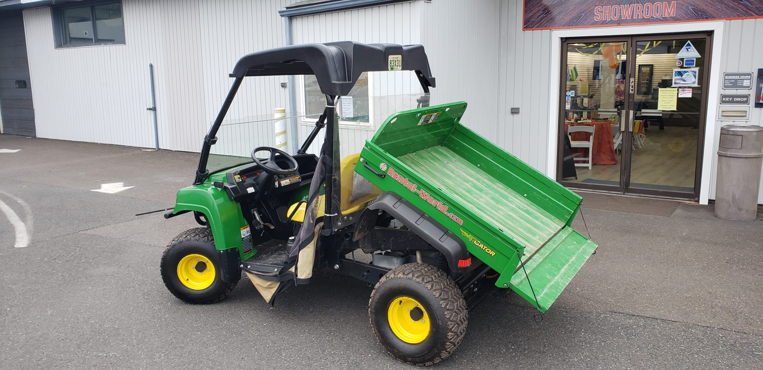 John Deere Gator - Image 2