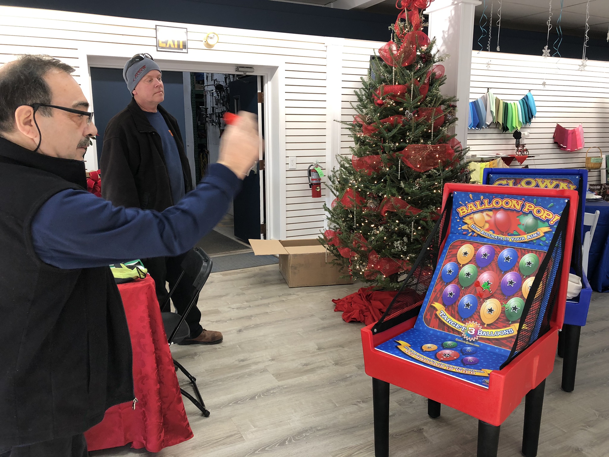 Balloon Pop Magnetic Dart Game - Image 11