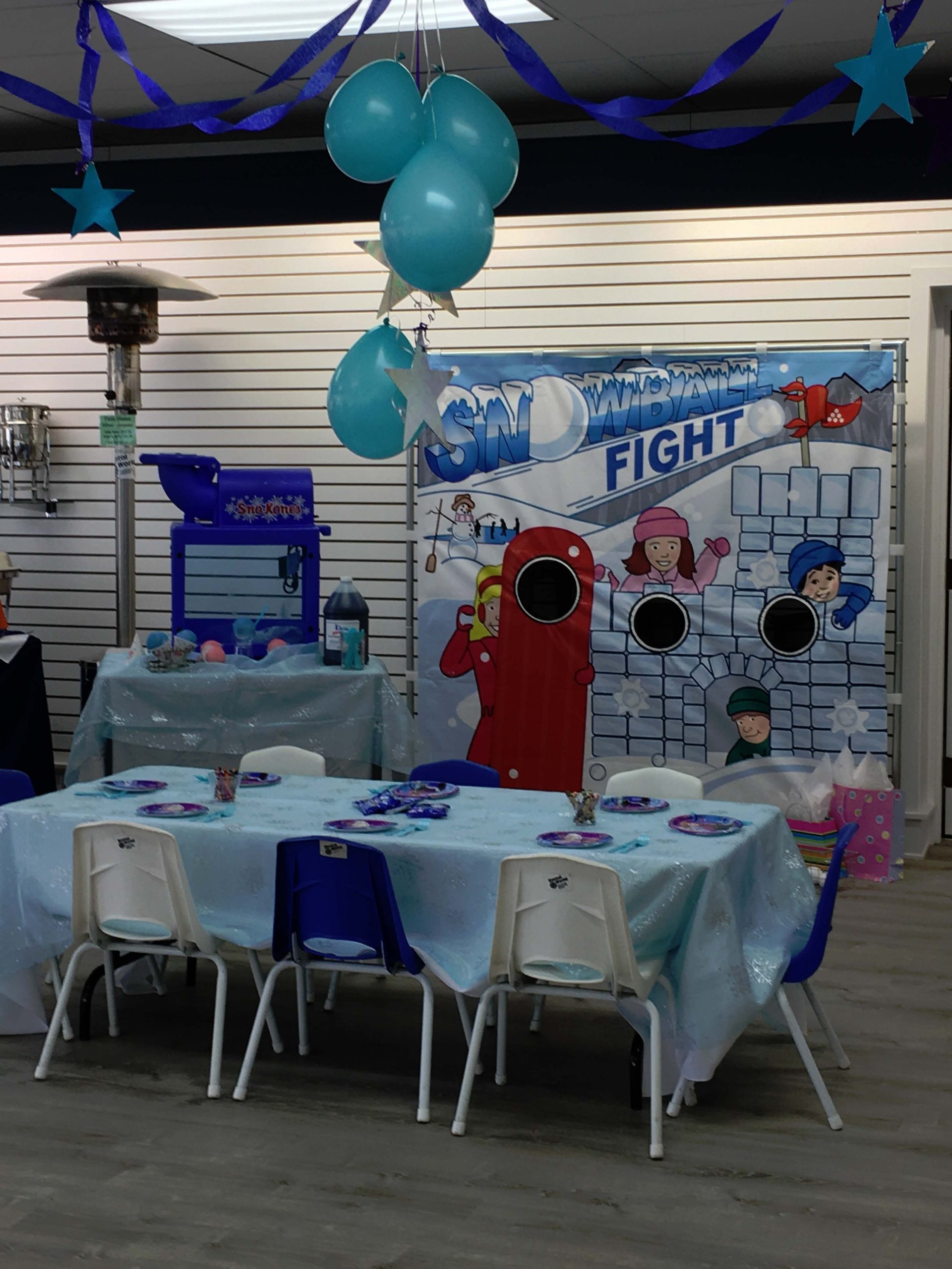 Snowball Fight - Image 3