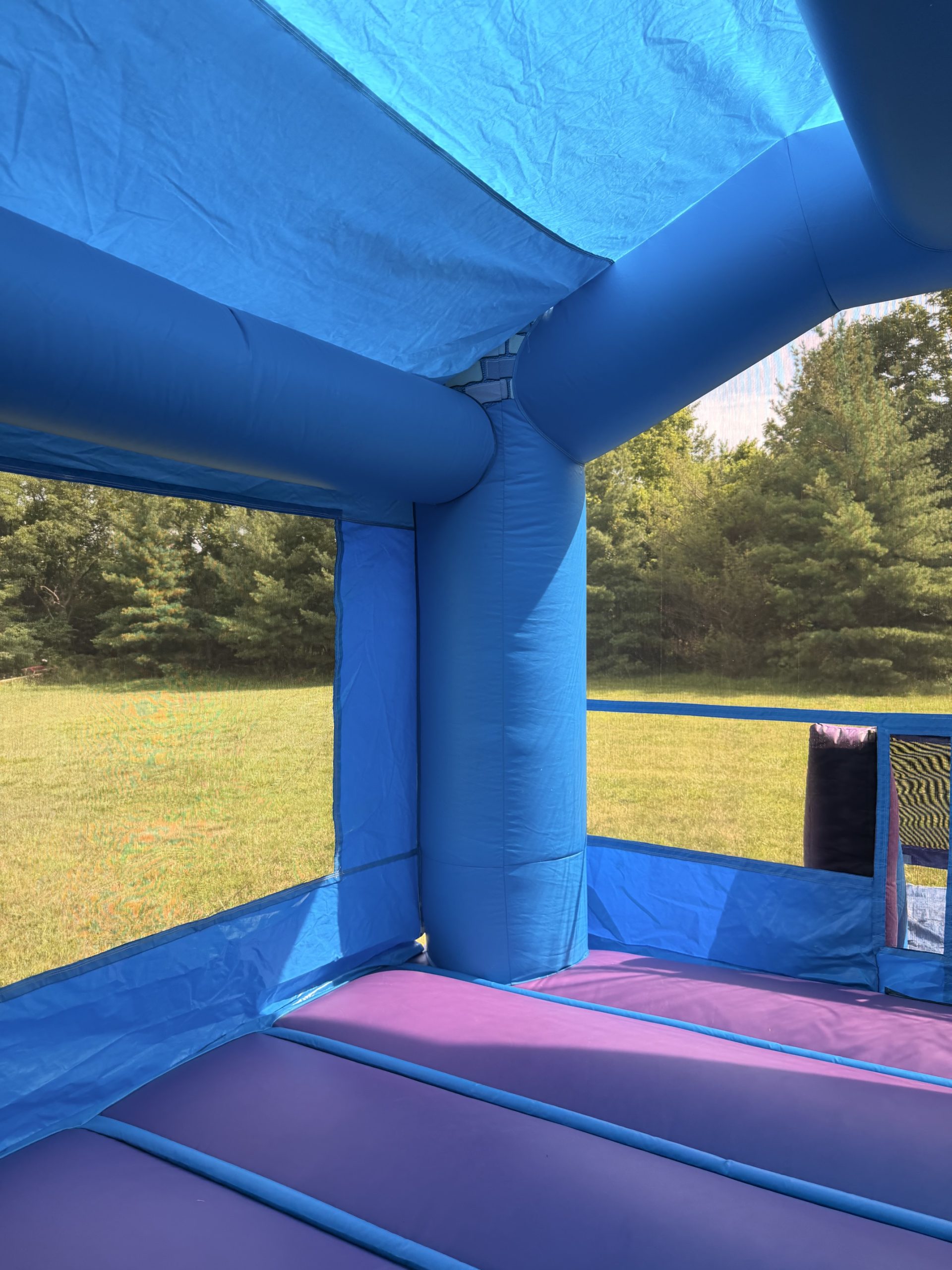 Castle 15x15 Bounce - Image 9