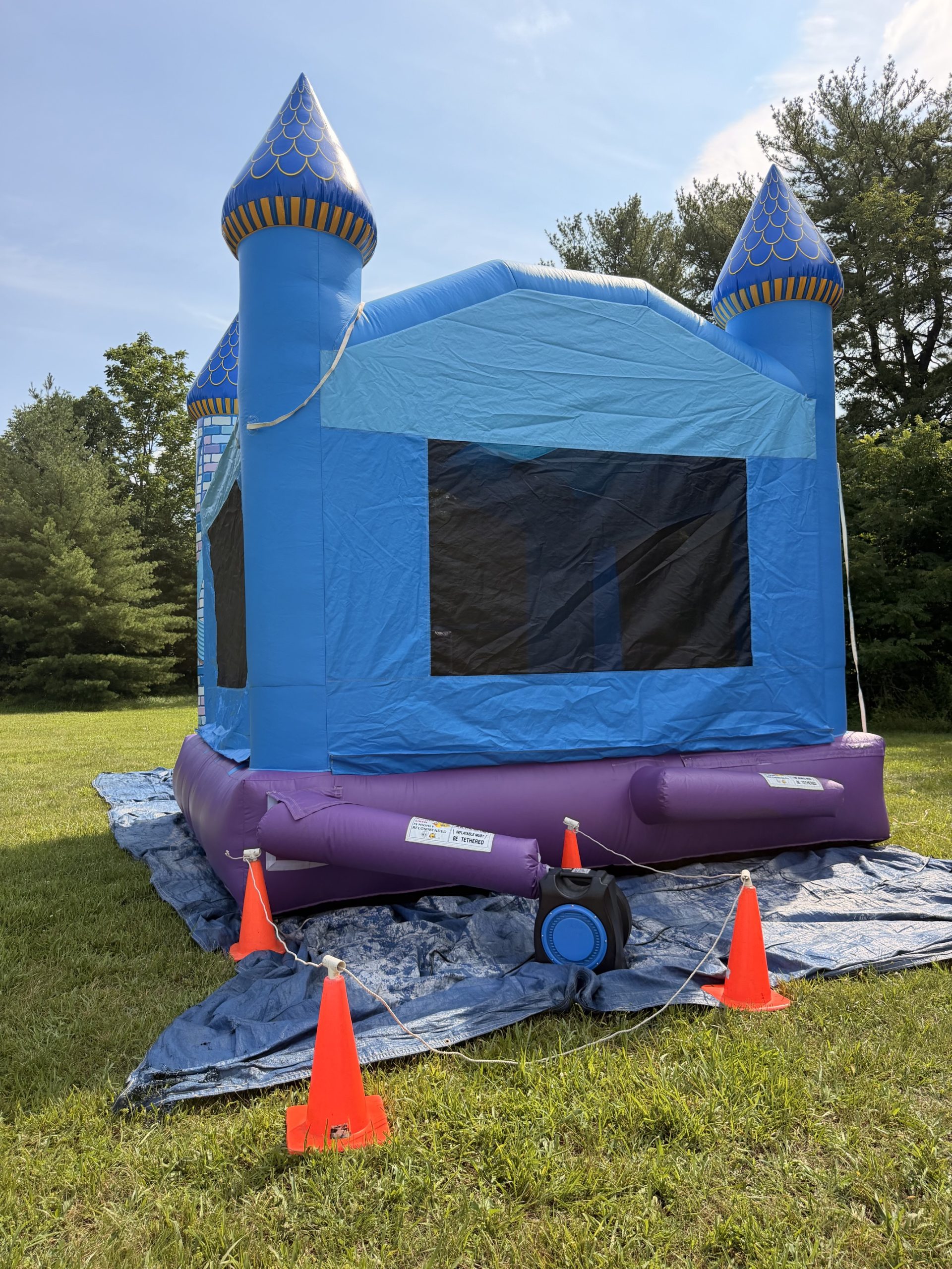 Castle 15x15 Bounce - Image 5