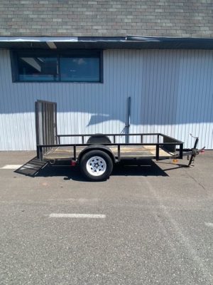 Trailer 5'x10' w/ gate