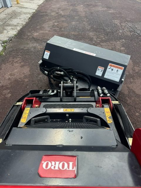 Powerbroom 48" for Dingo- Attachment Only - Image 2